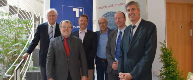 Doping und Arzneimittelmissbrauch im Spitzen- und Leistungssport. Welche Rolle spielt die Medizin?