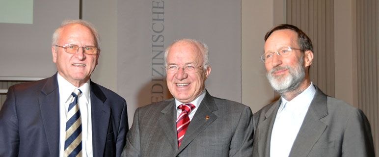 Der neue ALUMN-I-MED Präsident Prof. Margreiter lud zum Neujahrsempfang 2012