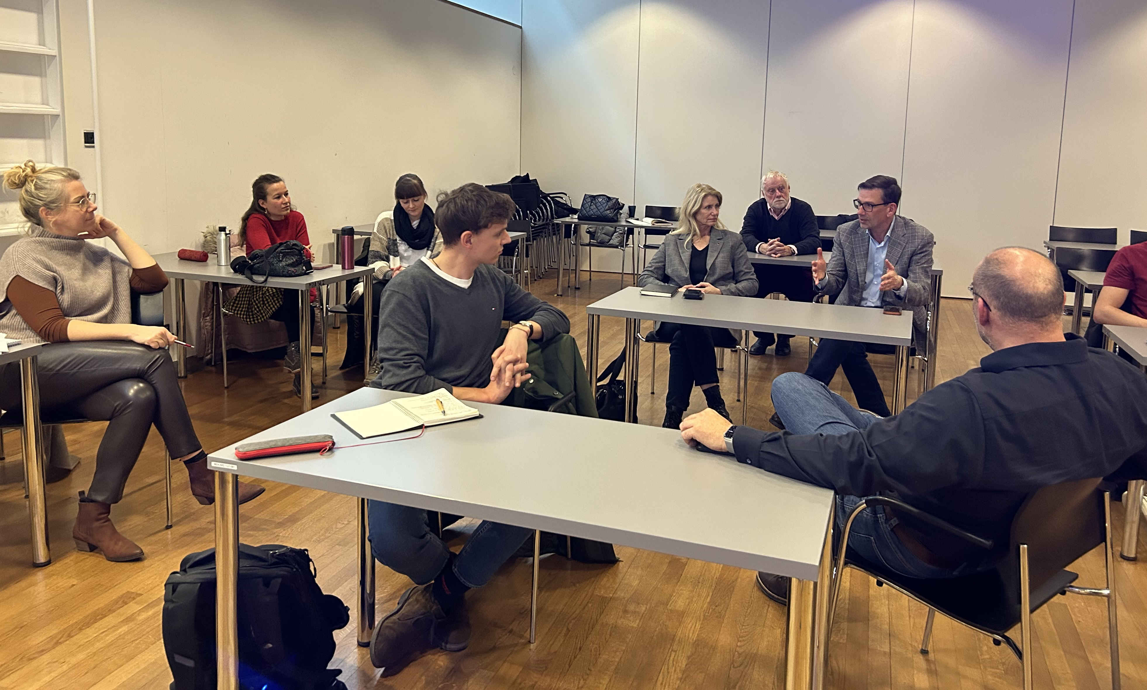 Medizinrecht: Universitätslehrgang für Ärzt:innen und Jurist:innen