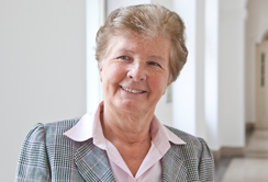 Hohe Auszeichnung für Univ.-Prof.in Christa Fonatsch 