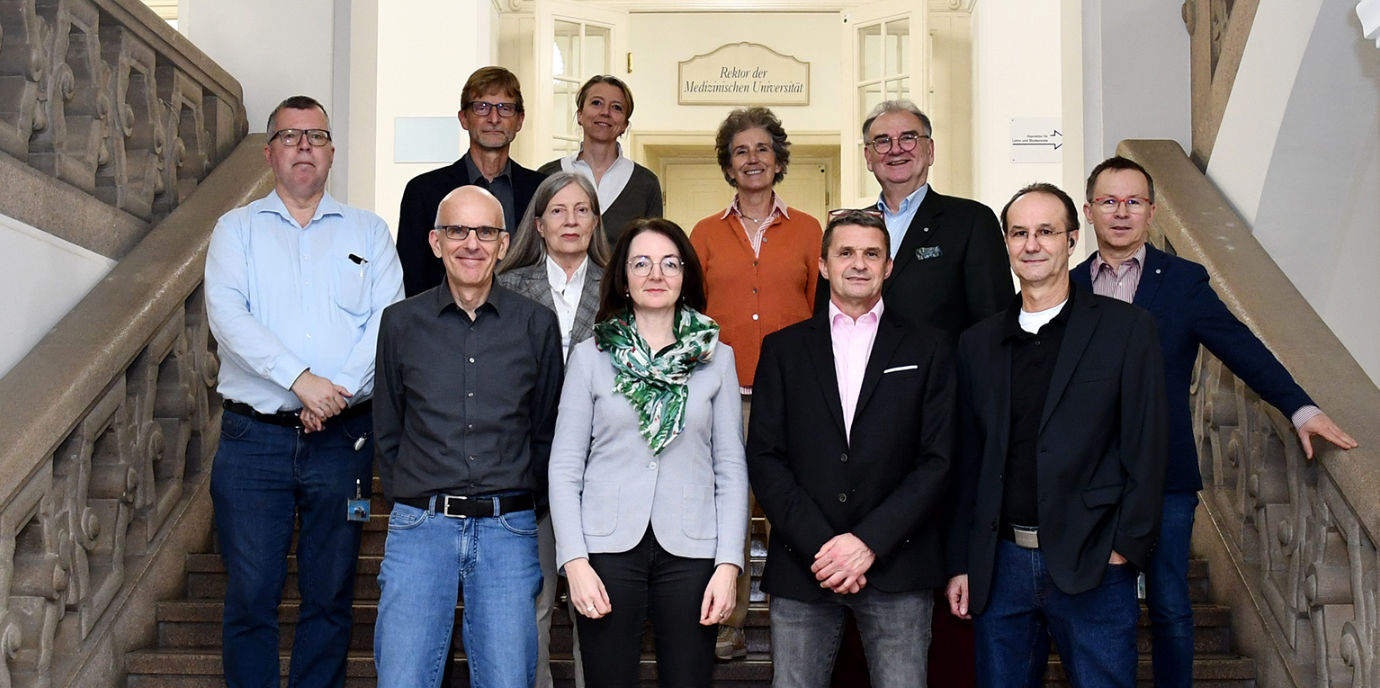 Erfolgreiche Entfristung von sieben Universitätsprofessor:innen