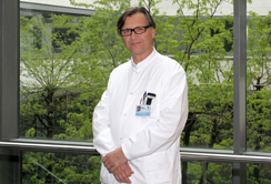 Ao.Univ.-Prof. DDr. W. Puelacher in Europäischer Akademie der Wissenschaften 