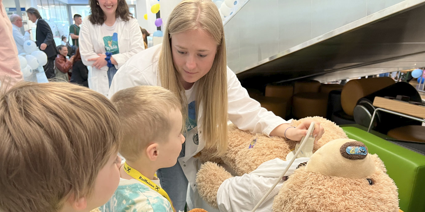 Teddybärkrankenhaus ist wieder offen