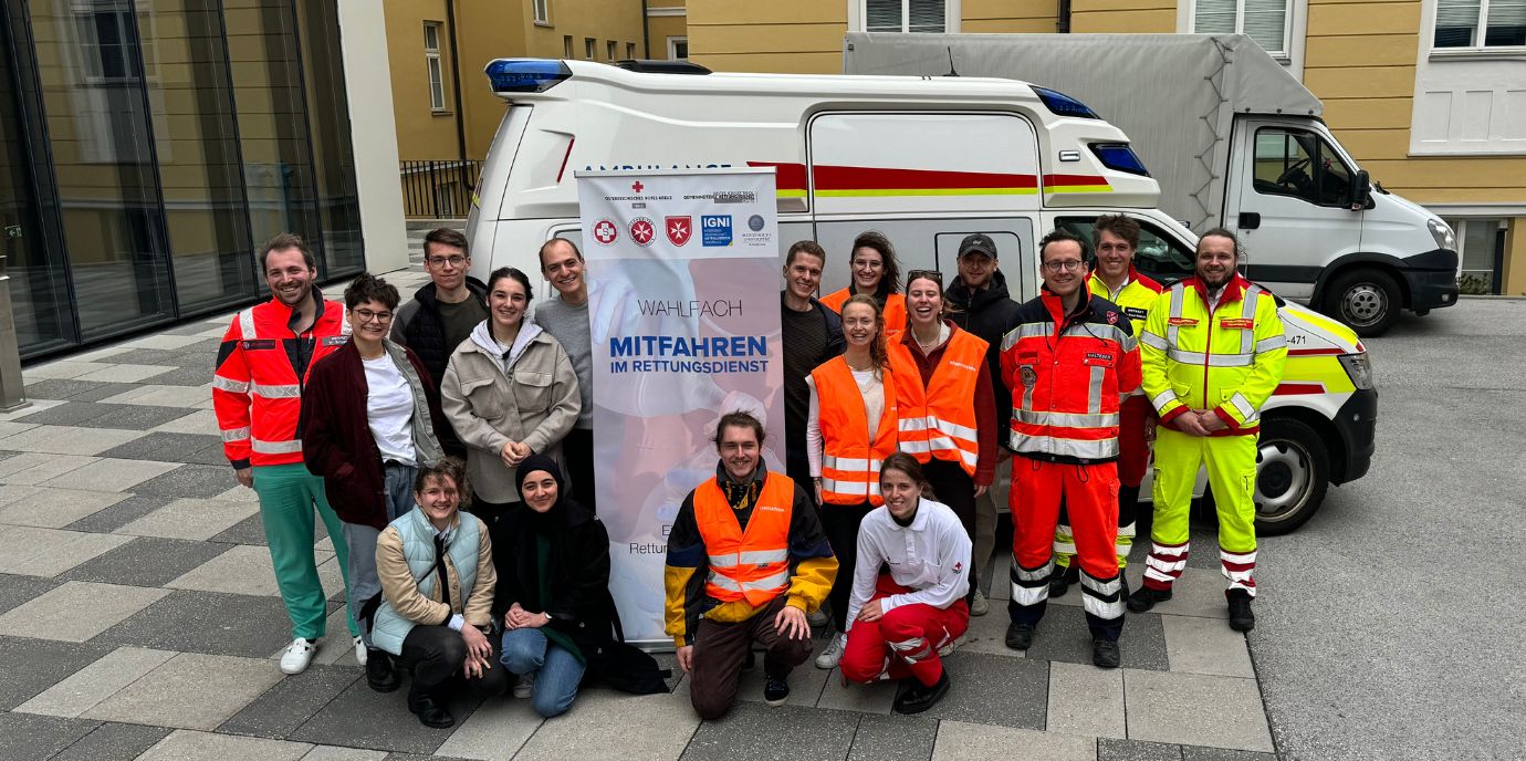 Ein Tag beim Rettungsdienst Tirol: Neues Wahlfach gut angelaufen