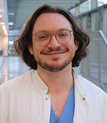 Dr. Anel KARISIK