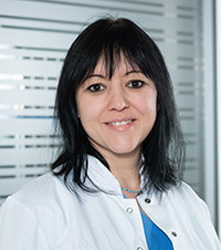 Dr. Anna HUSSL