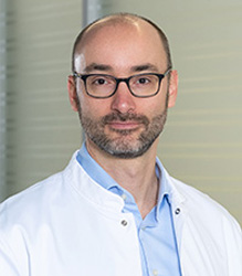 Dr. Gerald WALSER